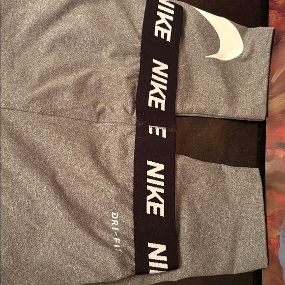 NWOT Bundle boy 6-7 Long Sleeve Shirt with Truck Graphic & dry fit NIKE PANTS - Picture 12 of 13